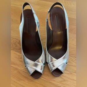 BCBG Max Azria Silver High Heels size 8.5